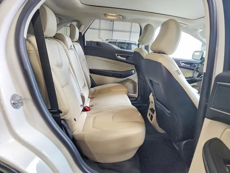 2021 FORD EDGE TITANIUM  