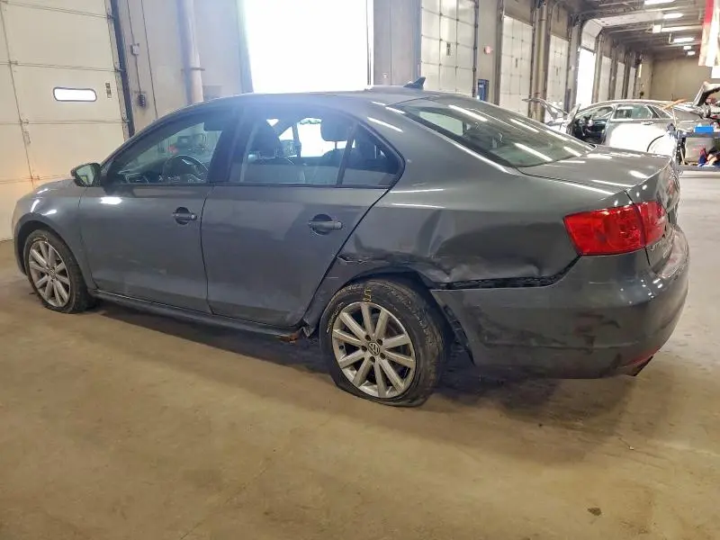 2011 VOLKSWAGEN JETTA SE  