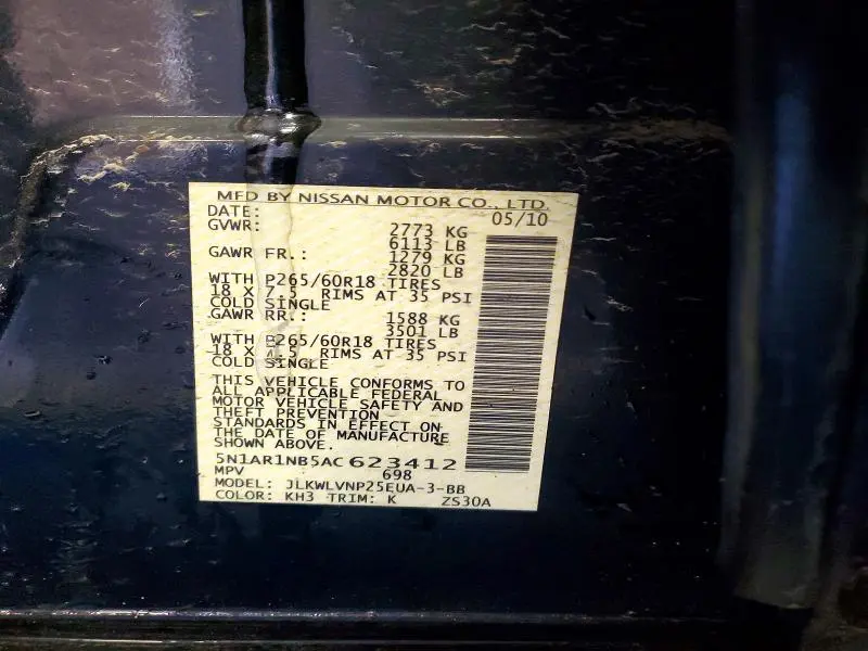 2010 NISSAN PATHFINDER S  