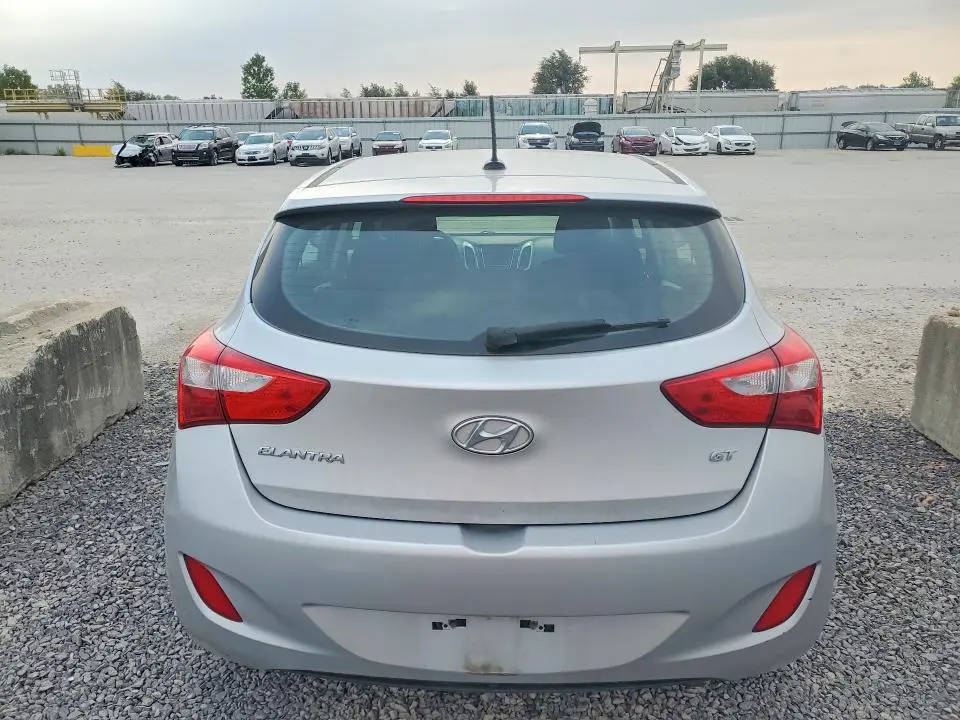 2017 HYUNDAI ELANTRA GT BASE  