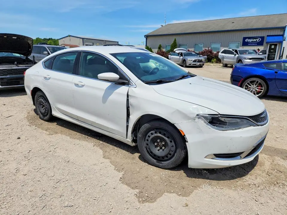 2016 CHRYSLER 200 LIMITED  