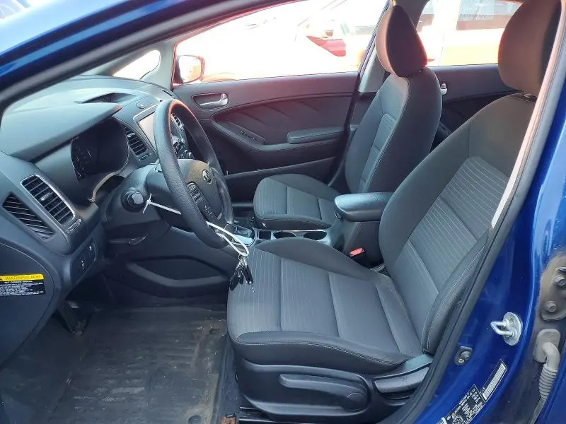 2018 KIA FORTE LX  