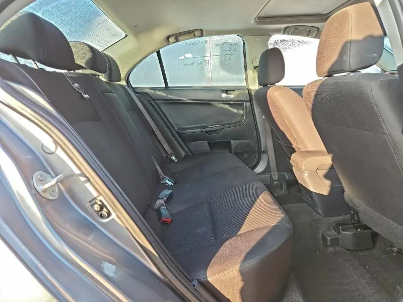 2015 MITSUBISHI LANCER SE  