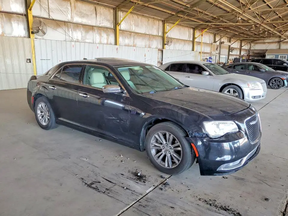 2015 CHRYSLER 300C   