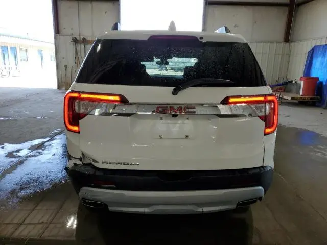 2022 GMC ACADIA SLT  