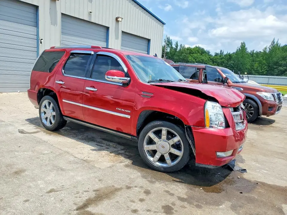 2013 CADILLAC ESCALADE PREMIUM  