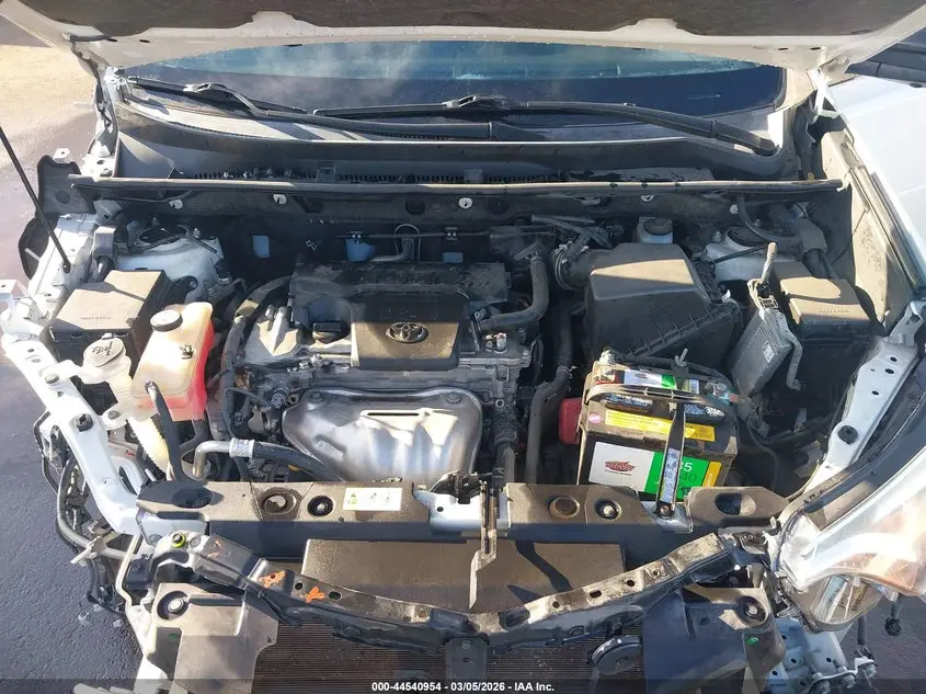 2017 TOYOTA RAV4 SE