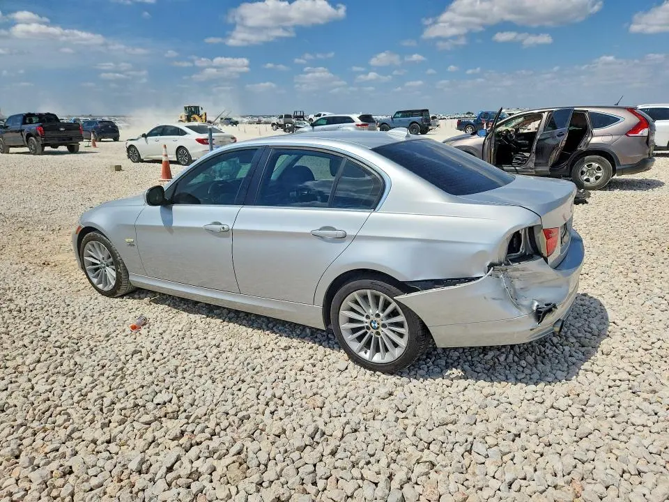 2011 BMW 335 XI  
