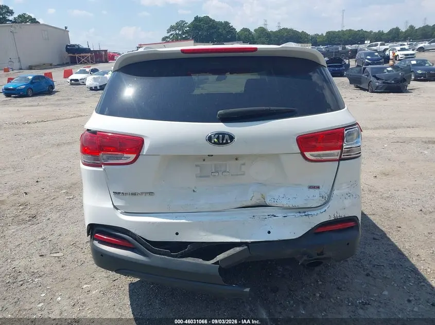 2016 KIA SORENTO 2.4L LX