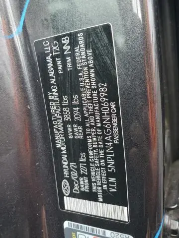 2022 HYUNDAI ELANTRA SEL  