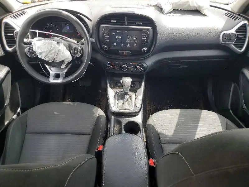2021 KIA SOUL S  