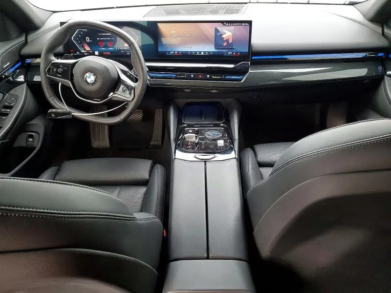 2024 BMW 530 I  