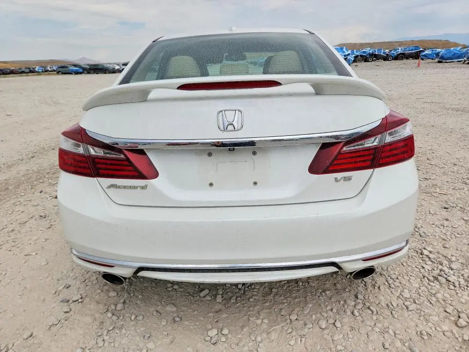 2017 HONDA ACCORD EXL  