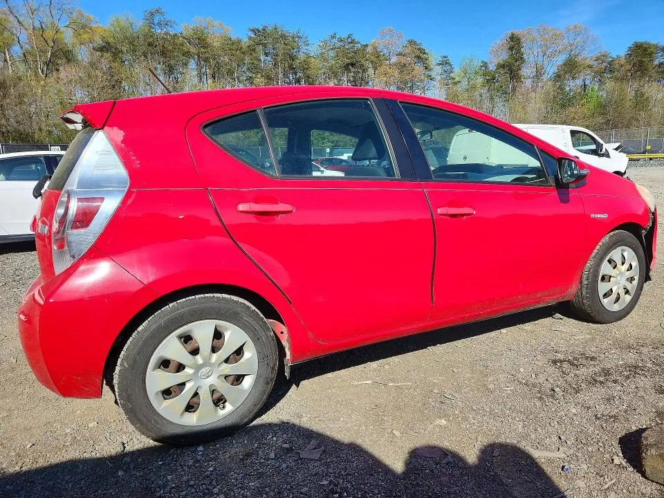 2012 TOYOTA PRIUS C TWO  