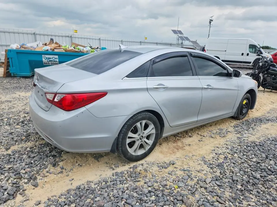 2011 HYUNDAI SONATA LIMITED  