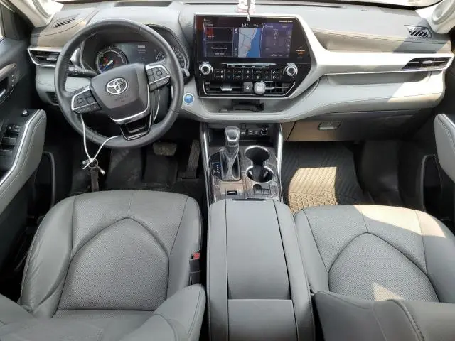 2021 TOYOTA HIGHLANDER HYBRID PLATINUM  