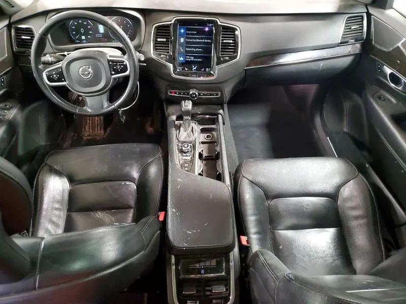 2018 VOLVO XC90 T6  