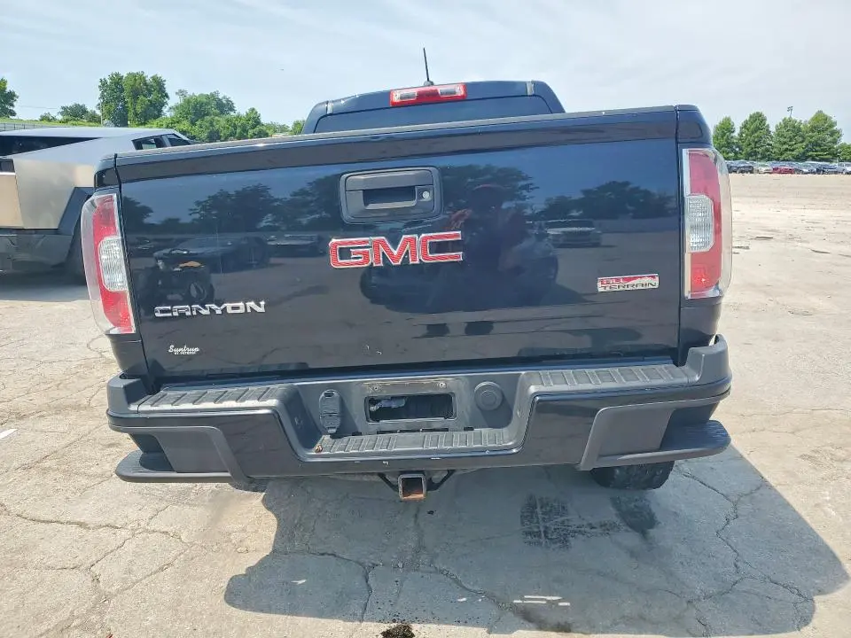 2015 GMC CANYON SLE  