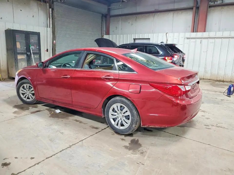 2011 HYUNDAI SONATA GLS  