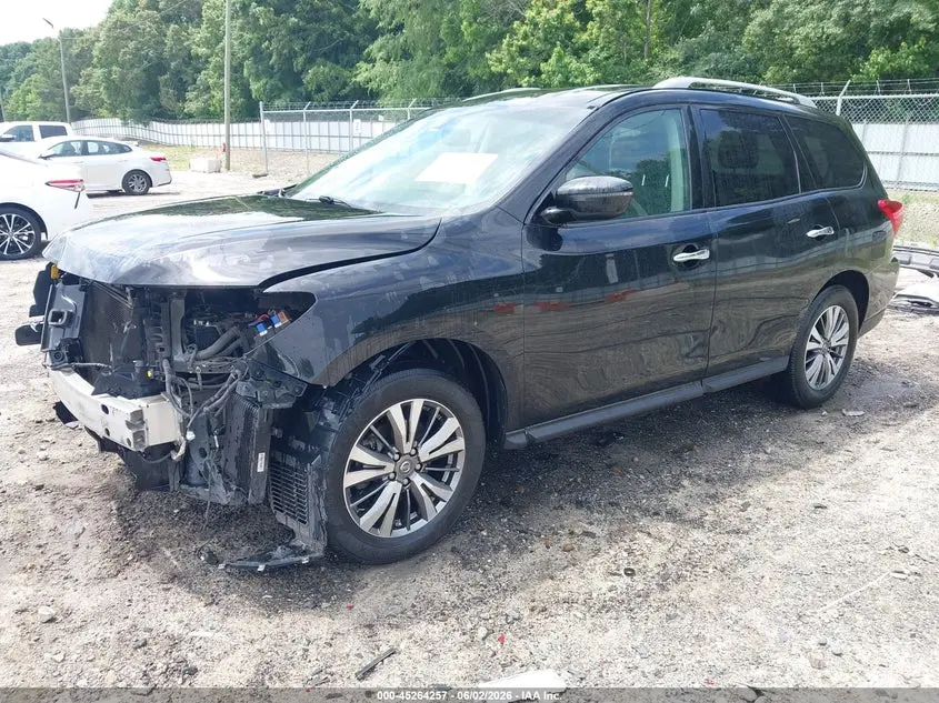2018 NISSAN PATHFINDER SV