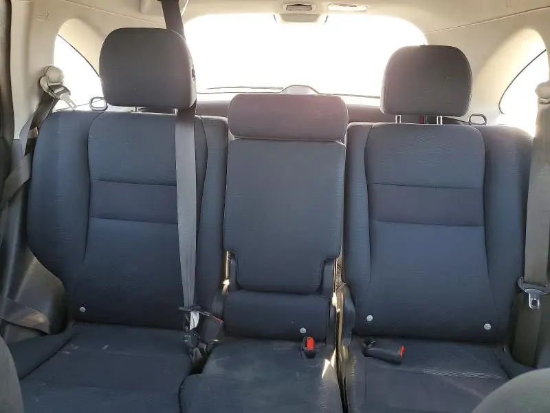 2010 HONDA CR-V LX  