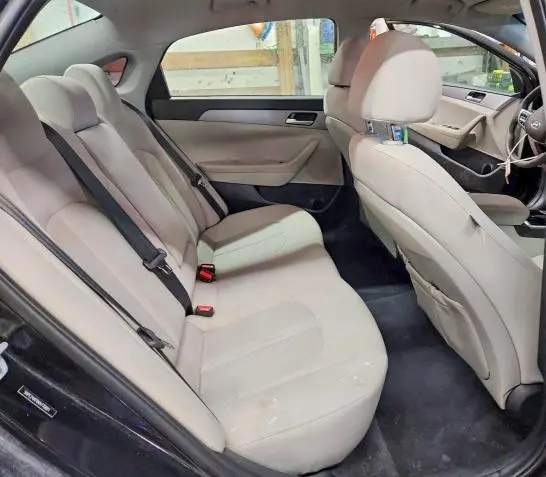 2019 HYUNDAI SONATA SE  