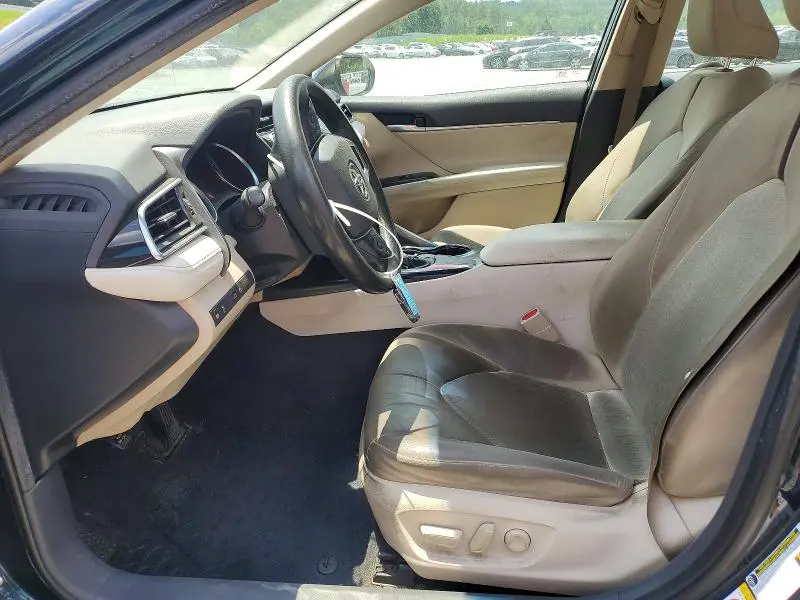 2018 TOYOTA CAMRY LE  