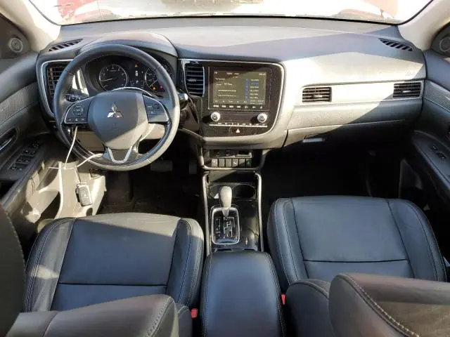 2020 MITSUBISHI OUTLANDER SE  