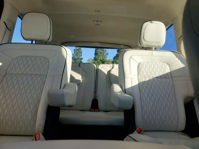 2020 LINCOLN AVIATOR BLACK LABEL  