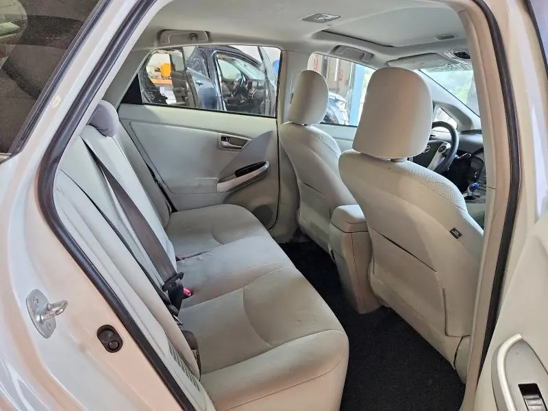 2013 TOYOTA PRIUS THREE  