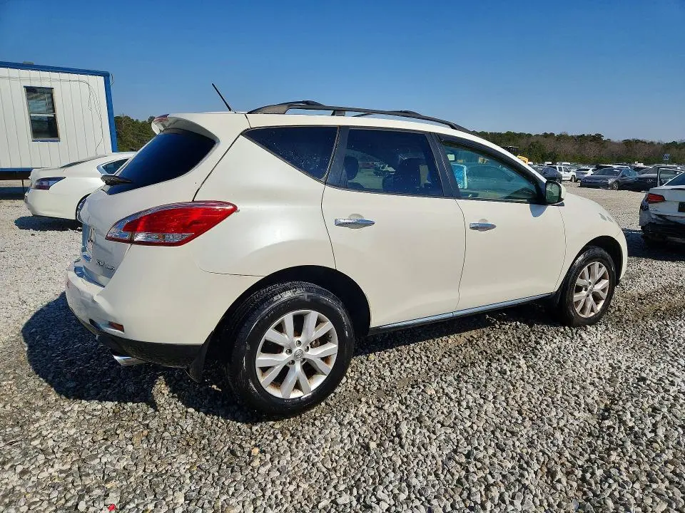 2014 NISSAN MURANO S  