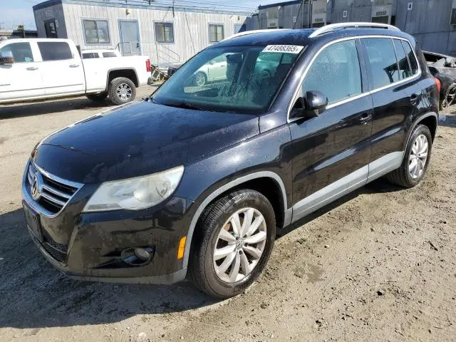 2011 VOLKSWAGEN TIGUAN S