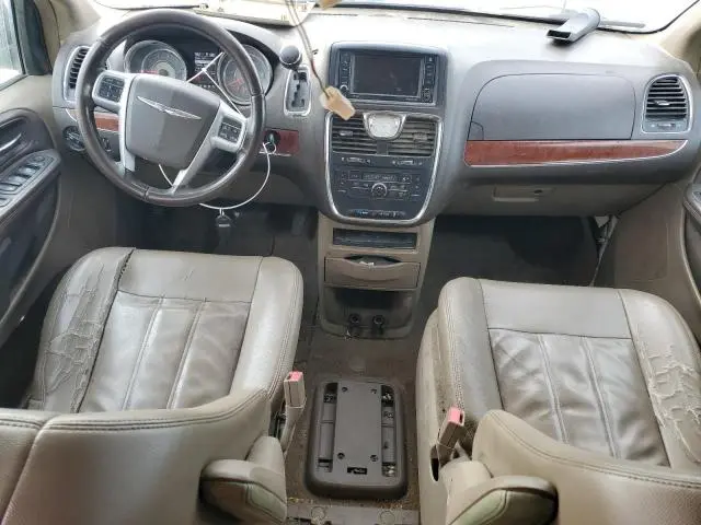 2013 CHRYSLER TOWN & COUNTRY TOURING  