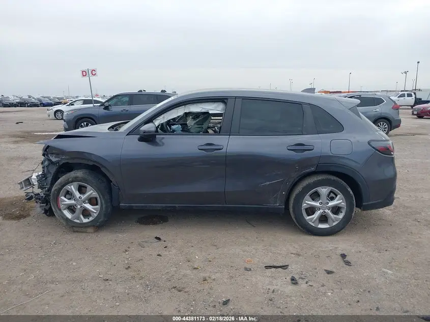 2024 HONDA HR-V 2WD LX