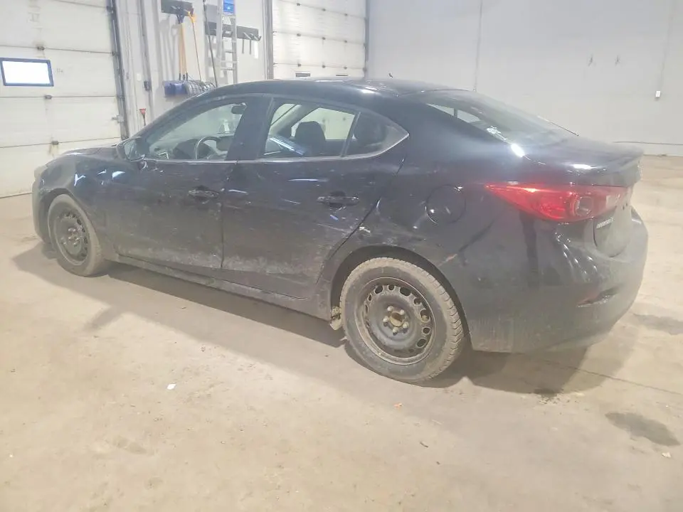 2017 MAZDA 3 SE  