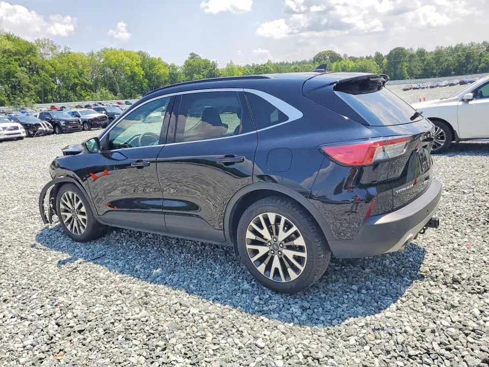 2020 FORD ESCAPE TITANIUM  