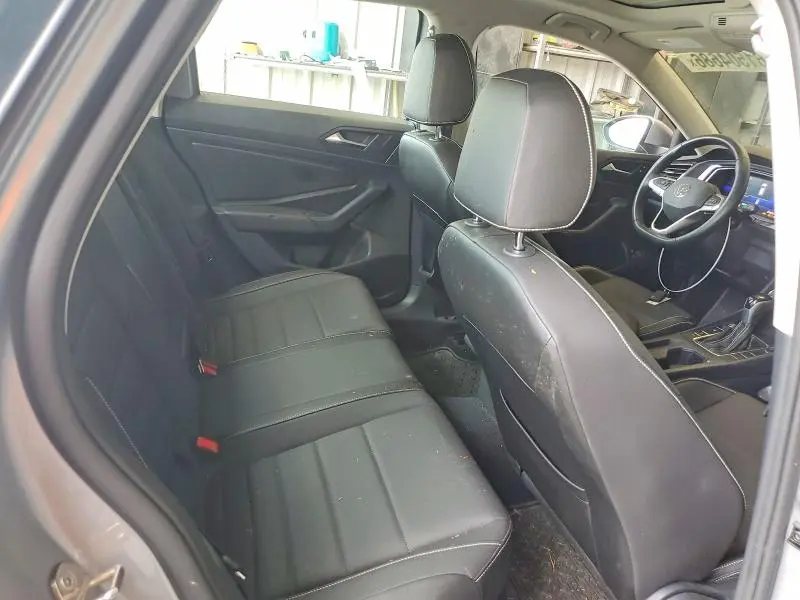 2022 VOLKSWAGEN JETTA SE  