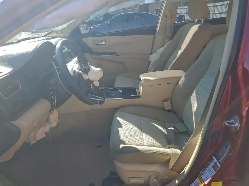 2015 TOYOTA CAMRY LE  