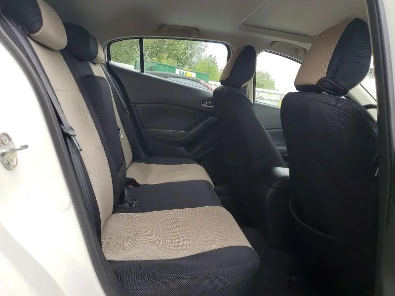 2016 MAZDA 3 GRAND TOURING  