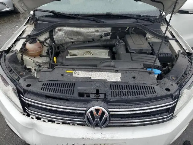 2016 VOLKSWAGEN TIGUAN S  