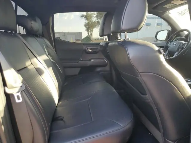 2019 TOYOTA TACOMA DOUBLE CAB  