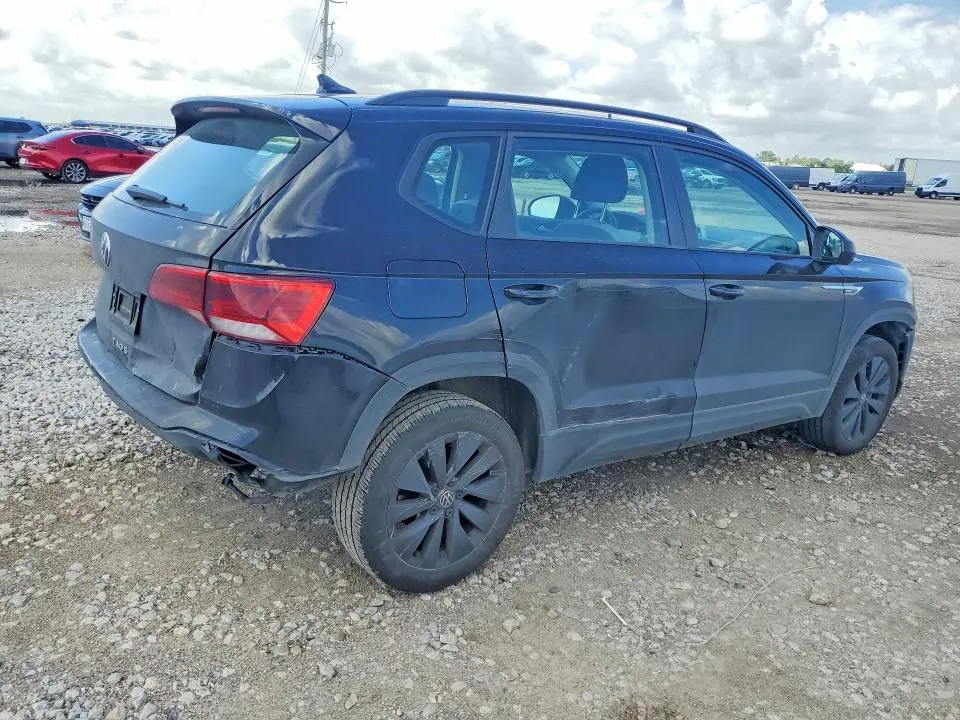 2024 VOLKSWAGEN TAOS S  