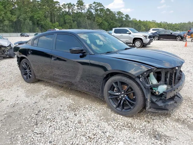 2018 DODGE CHARGER SXT  
