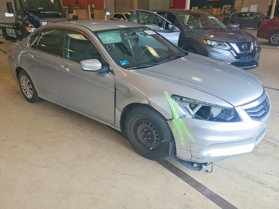 2012 HONDA ACCORD LX  