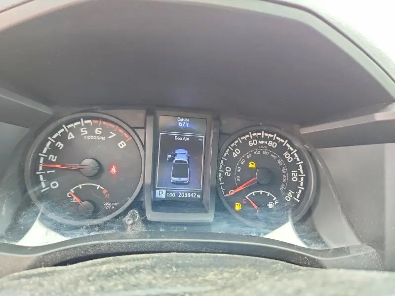 2019 TOYOTA TACOMA SR  