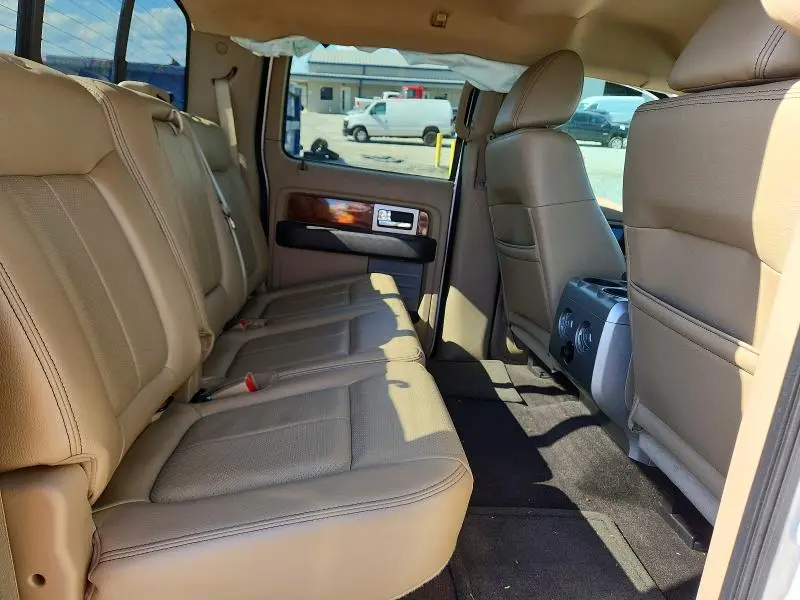 2010 FORD F150 4WD   