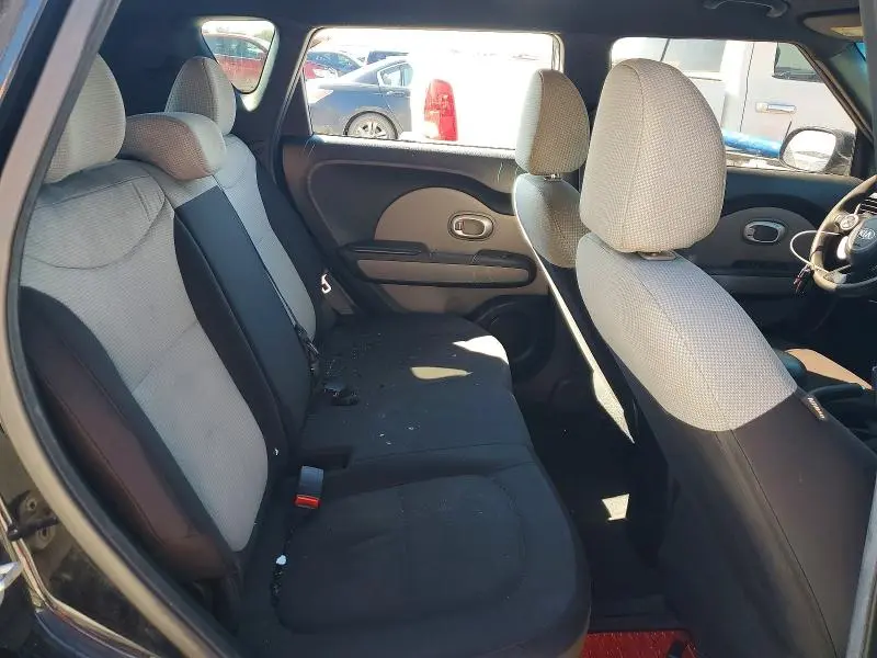 2016 KIA SOUL   