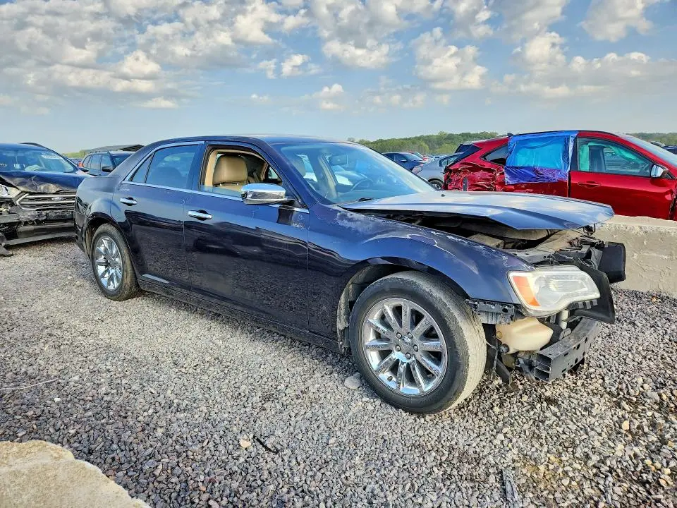 2012 CHRYSLER 300 LIMITED  