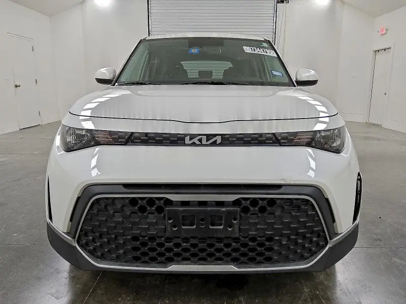 2023 KIA SOUL S  