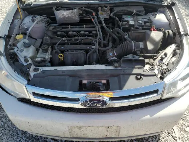 2011 FORD FOCUS SE  